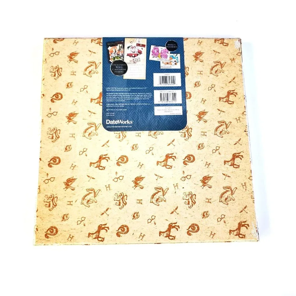 Harry Potter 2019 Collector's Edition Calendar Plus 2 Bonus 8 x 10 Posters NEW